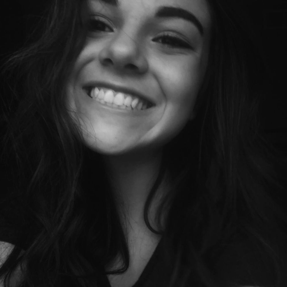 Meet your Posher, Elena